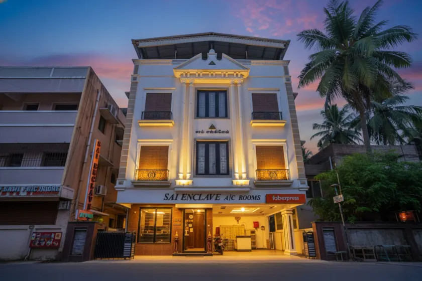 FabHotel MM Residency - Image 1