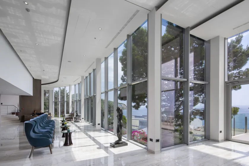 Royal Ariston Hotel - Zona de estar del vestíbulo