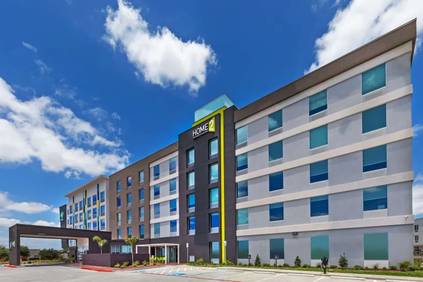 Home2 Suites by Hilton Laredo Airport - Image 1
