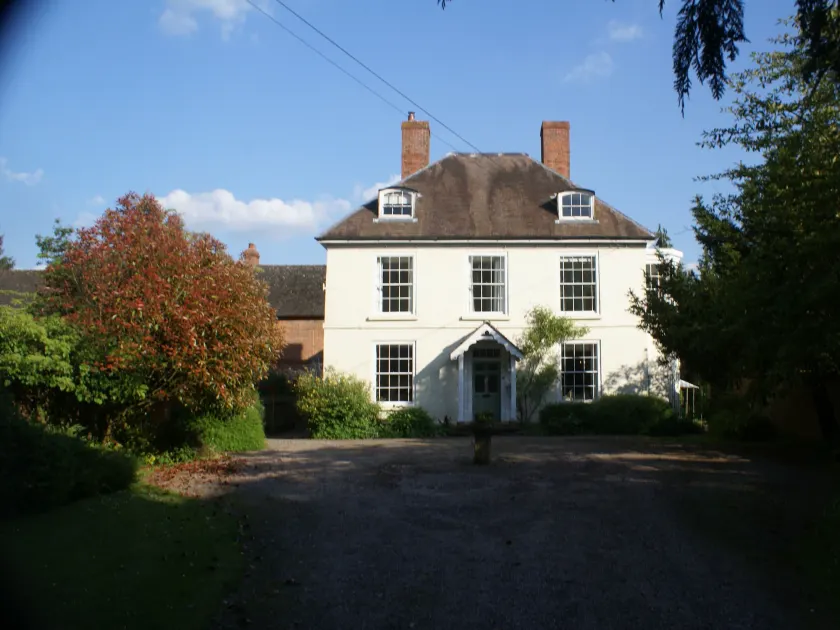 Trelough House B&B - Image 1