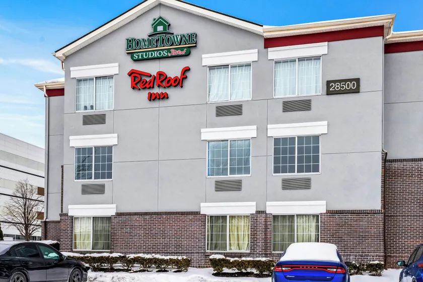 Red Roof Inn Southfield - Image 1