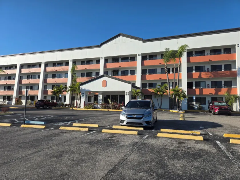 Stay Inn & Suites - Image 1