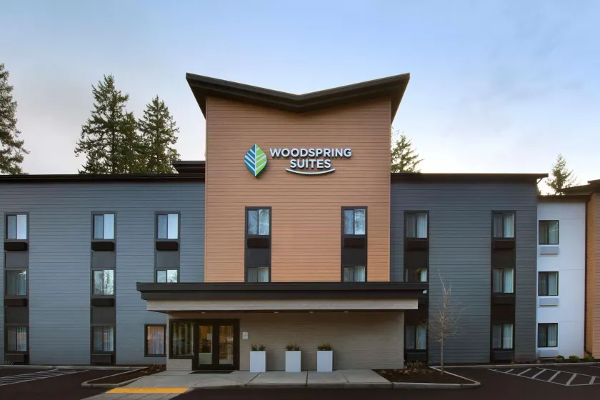 WoodSpring Suites Seattle Redmond - Image 1