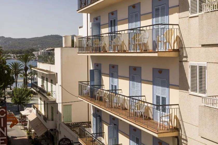 Hostal Ferrer - Image 1