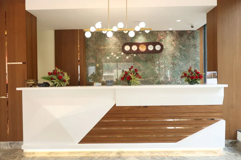 Antique Regency !! luxurious hotel in digha !! - Reception