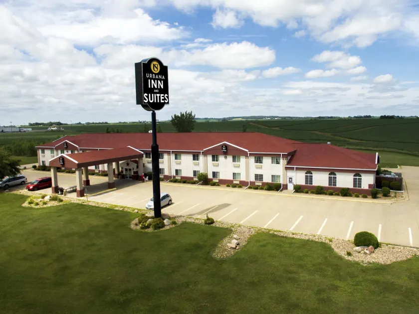 Urbana Inn & Suites - Image 1