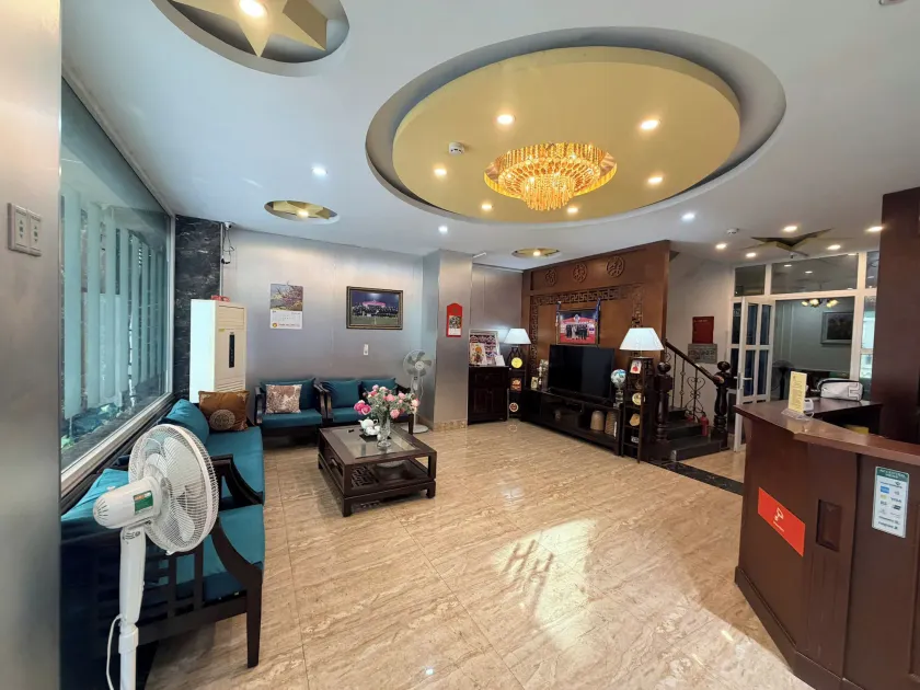 New Amely Hotel - Image 1