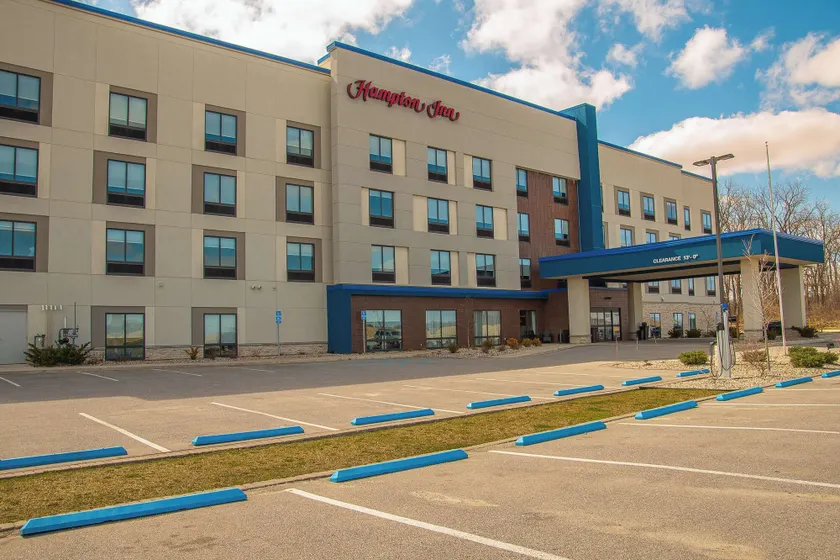 Hampton Inn Wabash - Image 1
