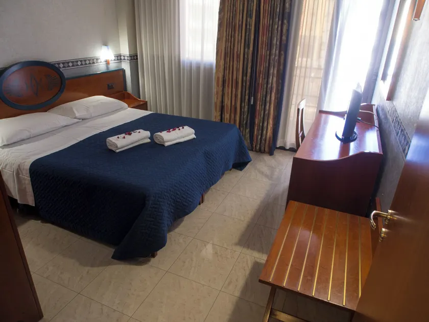 Hotel Kroma - Image 1