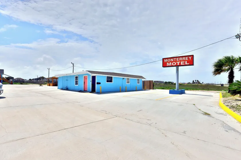 Monterrey Motel Padre Island, Corpus Christi BY OYO - Image 1