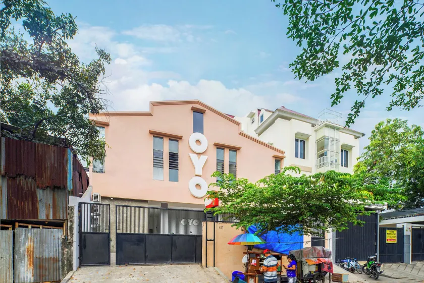 Hotel O Lontar Residence - Image 1