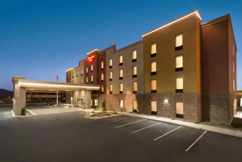Hampton Inn Elko - Image 1