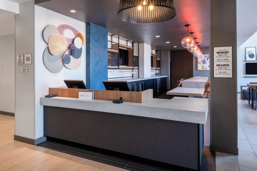 Atwell Suites Belgrade - Bozeman Airport by IHG - Reception