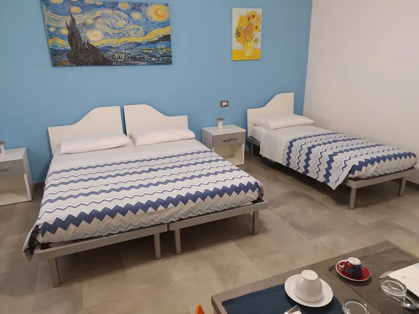 ROOM AND BREAKFAST SAN RAFEL - Image 1
