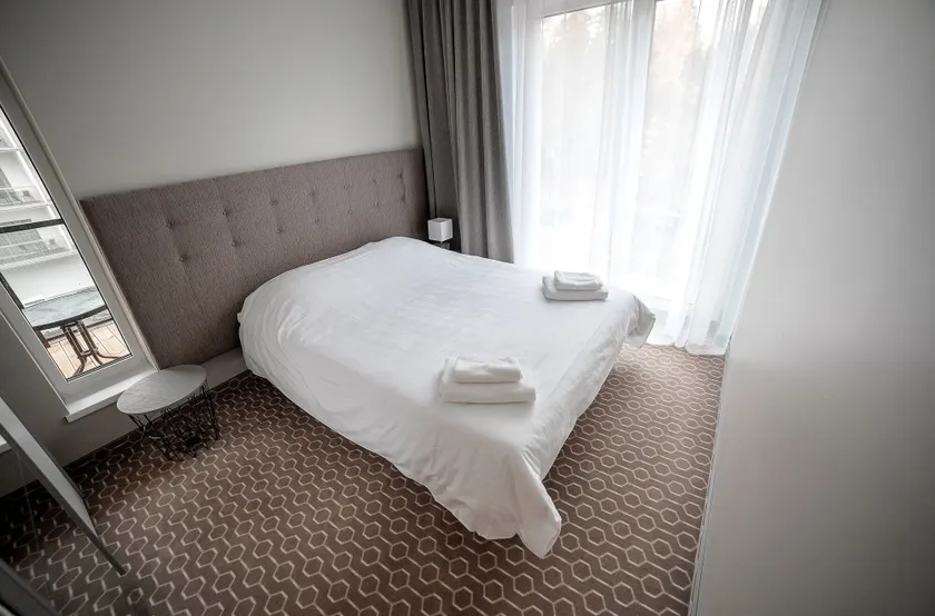 Merepargi ApartHotel & Cafe - Image 1