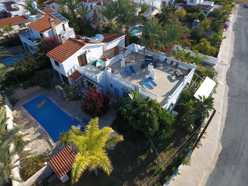 Lovely 7 Bedroom Villa !! - Image 1