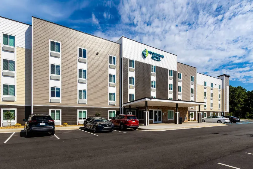 WoodSpring Suites Sumter near Shaw AFB - Image 1