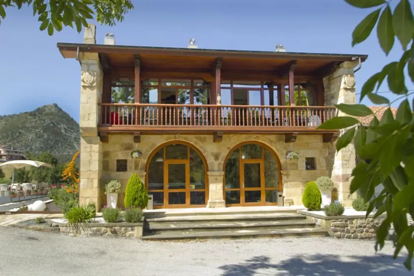 Villa Arce Hotel - Image 1