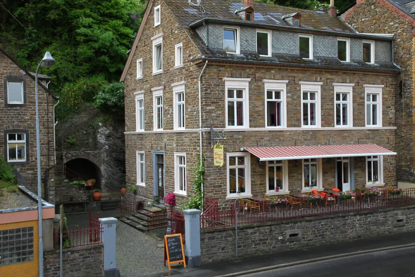 Hotel Osteria Del Vino Cochem - Image 1