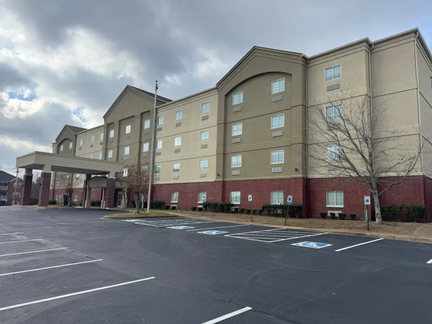 Comfort Inn and Suites Germantown - Image 1