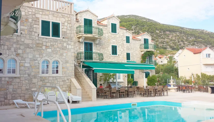 Hotel Ivan - Image 1