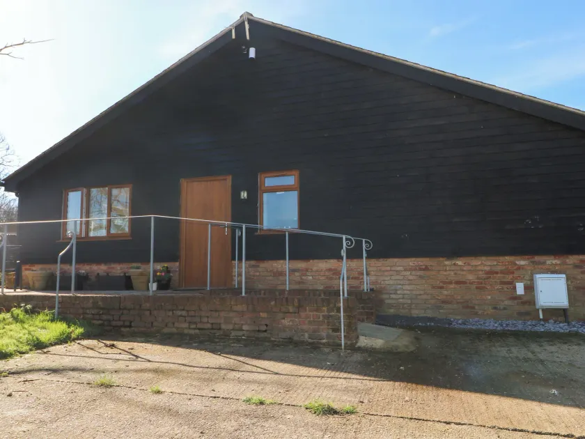 Bluebell Cottage - Image 1
