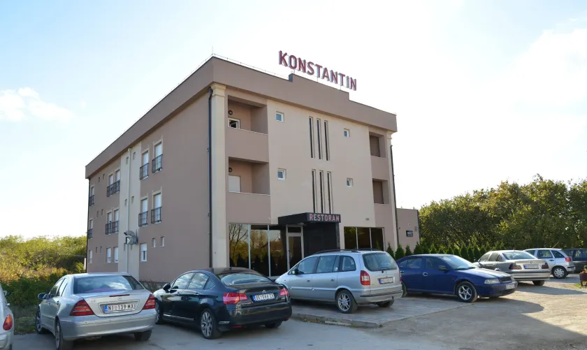 Hotel Konstantin - Image 1