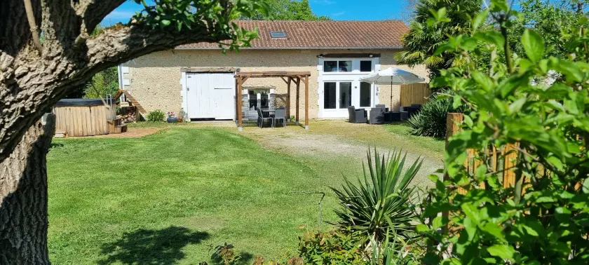 Gîte à la campagne - La Petite Clavelie - Image 1