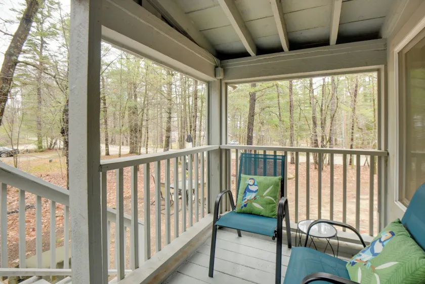 Center Ossipee Cabin w/ Game Room & Fire Pit! - Interiør