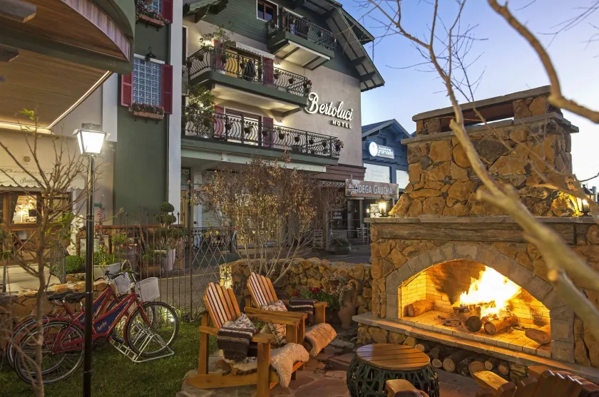 Hotel Bertoluci - Image 1