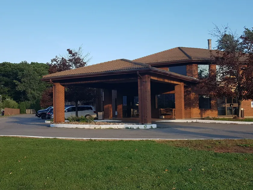 Travelodge by Wyndham Welland - Image 1