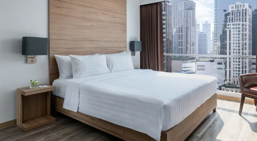 Adelphi Grande Sukhumvit - Image 1