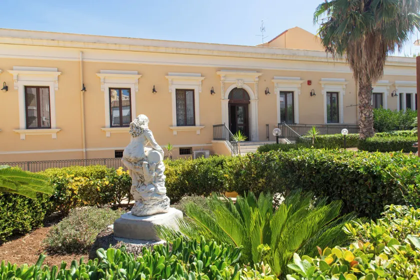 Syraka Hotel LR Collection - Image 1