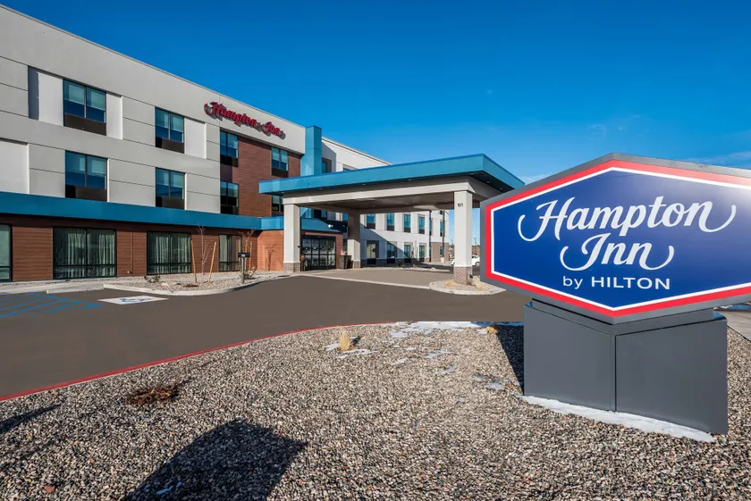 Hampton Inn Williams - Image 1