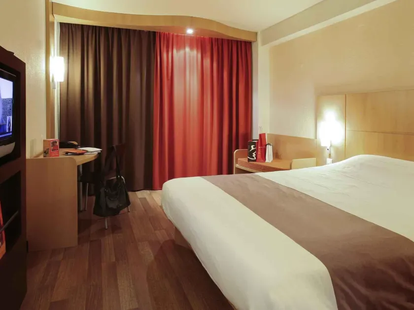 Hotel ibis Braga - Image 1