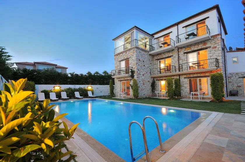 Cesme Elysium Hotel - Image 1
