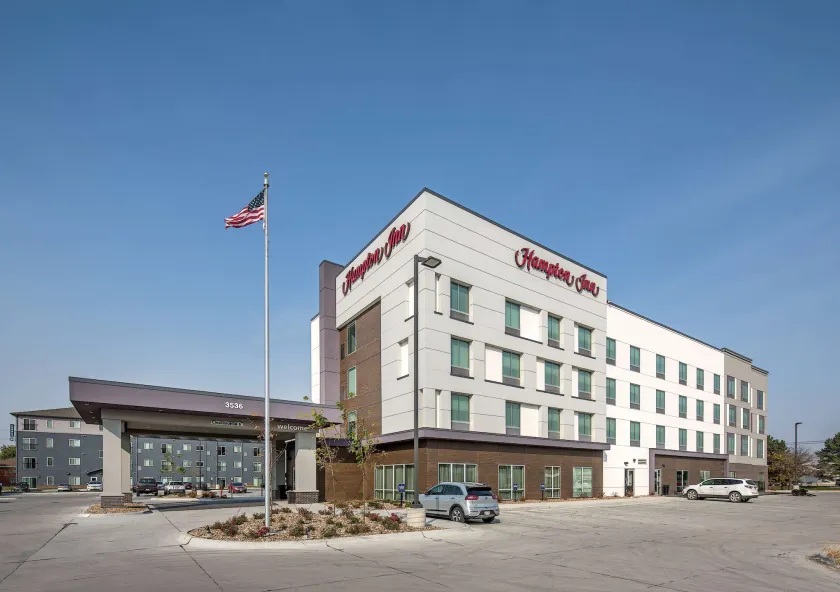 Hampton Inn Columbus NE - Image 1