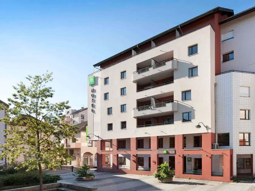 ibis Styles Annecy Gare Centre ex Mandallaz - Image 1