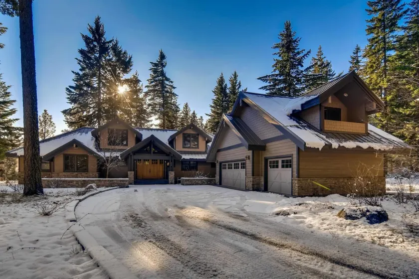 Pine Ridge Estate - Image 1