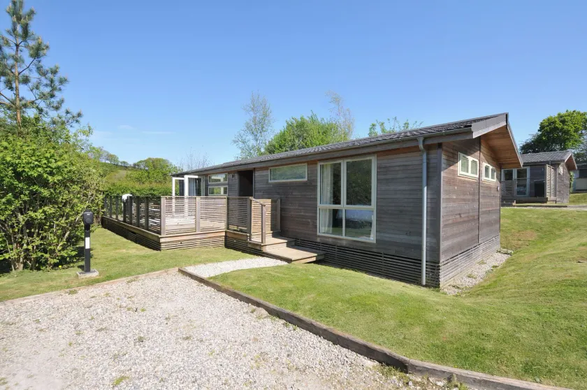 7 Valley View - Image 1