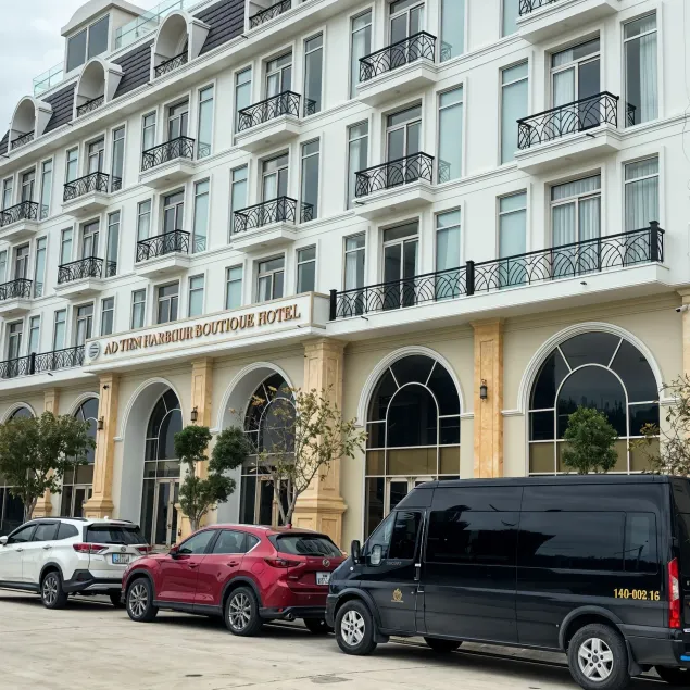 Ao Tien Harbour Boutique Hotel - Image 1