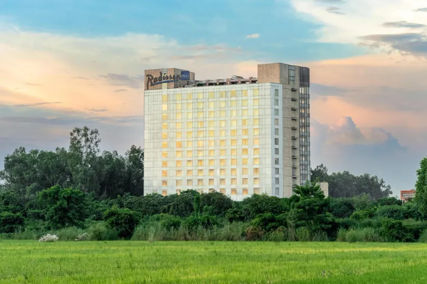 Radisson Blu Hotel, Greater Noida - Image 1