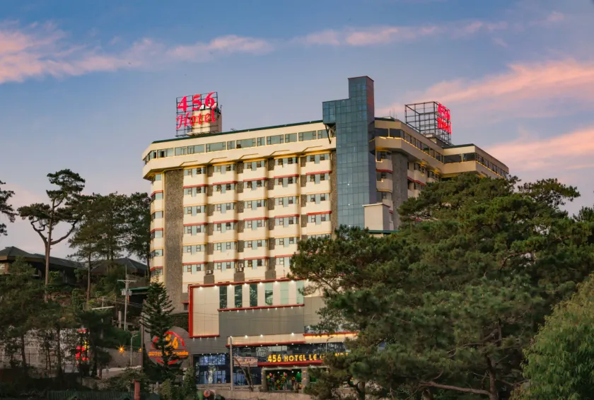 456 Hotel - Image 1