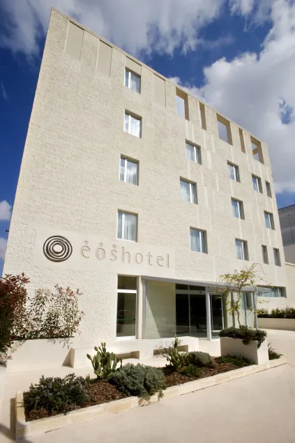 Eos Hotel - Image 1
