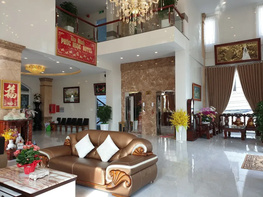 Phuc Ngoc Hotel - Image 1