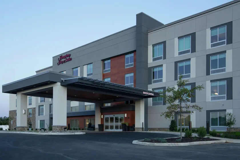 Hampton Inn & Suites Kutztown - Image 1
