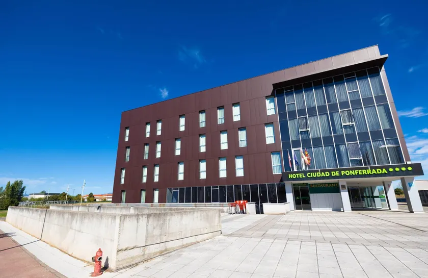 Hotel Ciudad de Ponferrada, Ascend Hotel Collection - Image 1