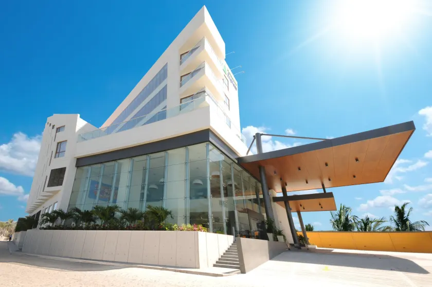 Holiday Inn Express Puerto Vallarta by IHG - Image 1