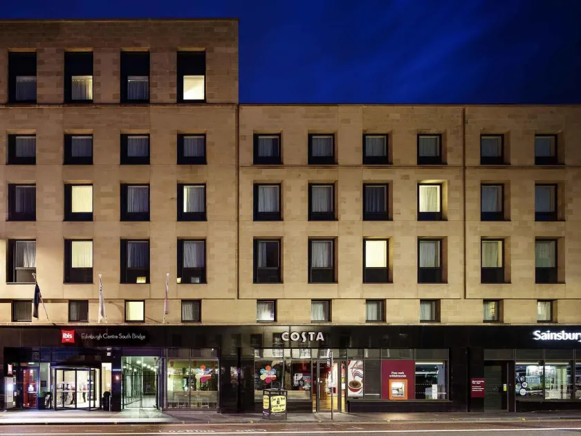 ibis Edinburgh Centre South Bridge – Royal Mile - Image 1