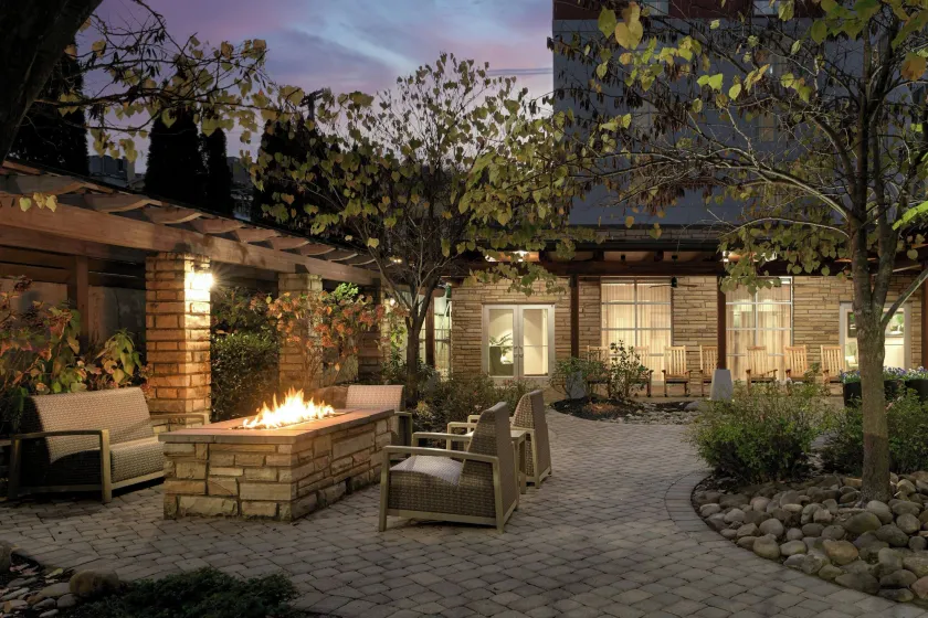 Courtyard by Marriott Gatlinburg Downtown - Image 1